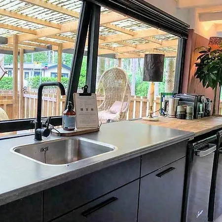 Casa Veluwe. Genieten In Een Sfeervolle Design Casa Midden In De Prachtige Natuur. Apartamento *