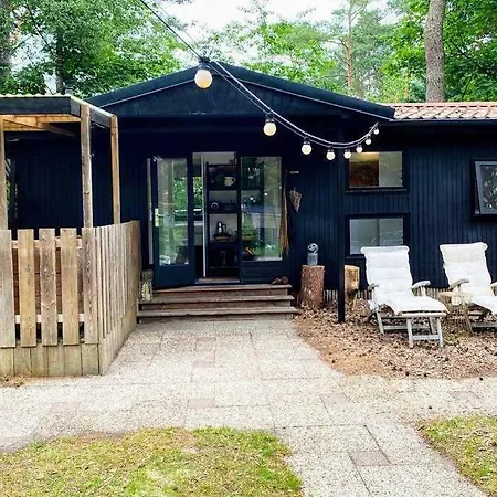 Apartamento Casa Veluwe. Genieten In Een Sfeervolle Design Casa Midden In De Prachtige Natuur. *